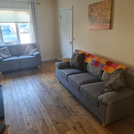 Cobh Rambler Villa ภายนอก รูปภาพ